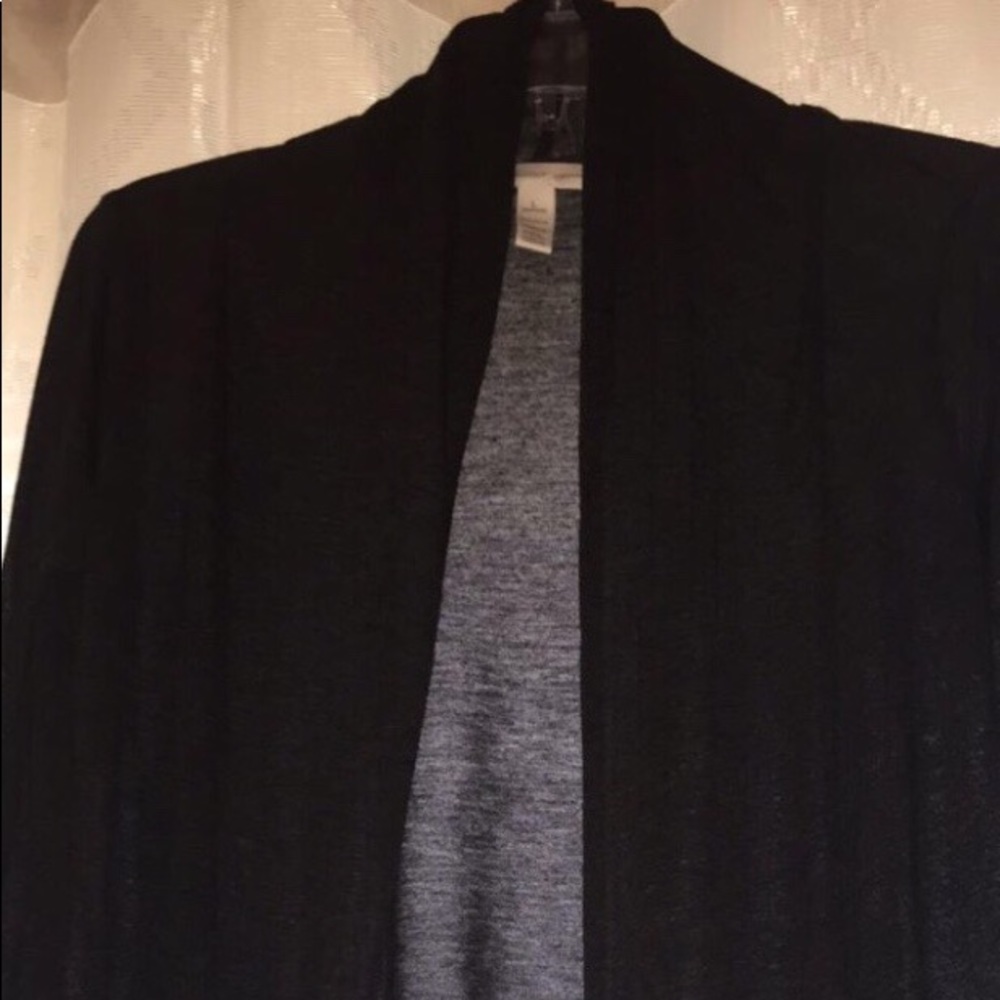 2 Light Cardigans